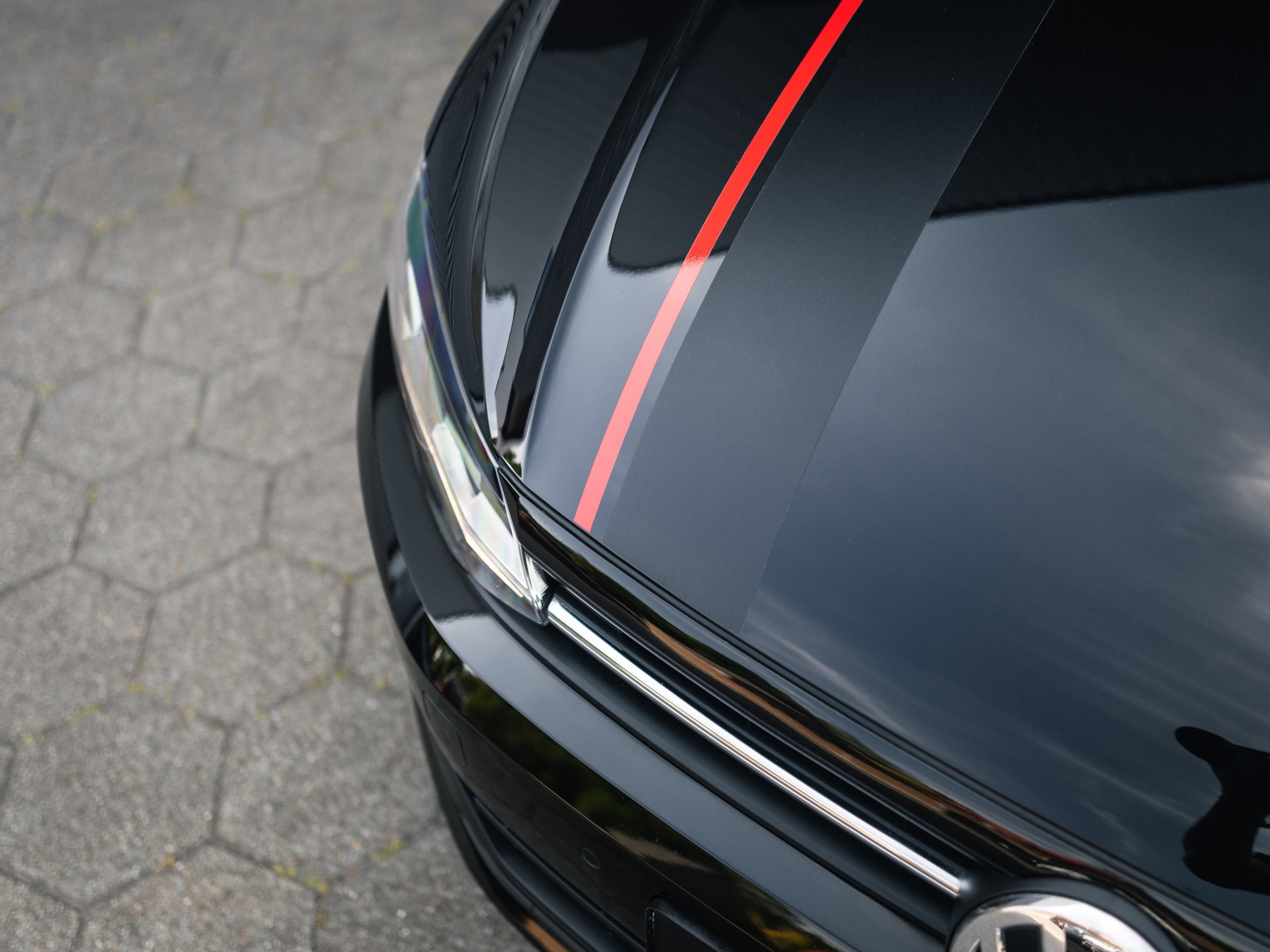 45850927-4.jpg