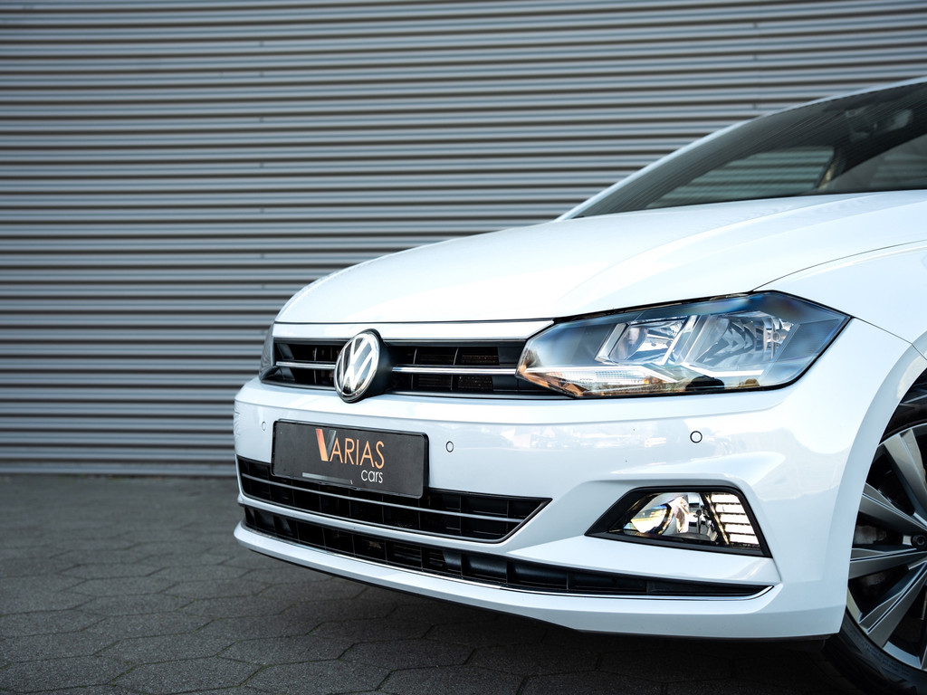 52246818-1.jpg